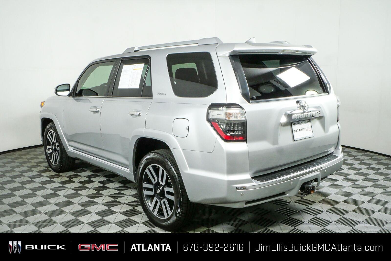 Used 2017 Toyota 4Runner Limited RWD image 29