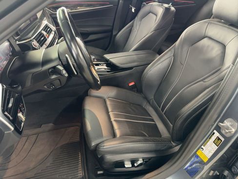 Used 2022 BMW 540i w/ M Sport Package image 5