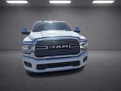Used 2024 RAM 2500 Laramie AWD/4WD image 10