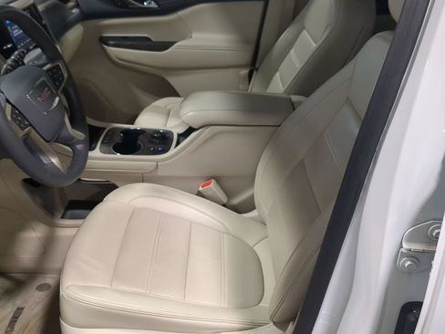 Used 2023 GMC Acadia Denali w/ Denali Technology Package AWD/4WD image 20
