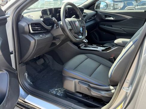 New 2026 Buick Envista Sport Touring FWD image 13