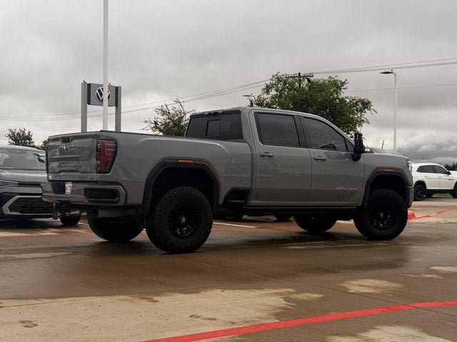 Used 2024 GMC Sierra 2500 AT4 w/ AT4 Premium Plus Package AWD/4WD image 9