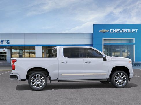 New 2026 Chevrolet Silverado 1500 High Country AWD/4WD image 6