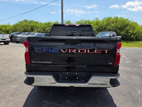 Used 2023 Chevrolet Silverado 1500 LT w/ Protection Package RWD image 9