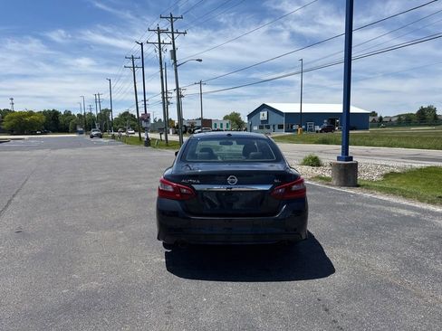 Used 2018 Nissan Altima 2.5 SL FWD image 4