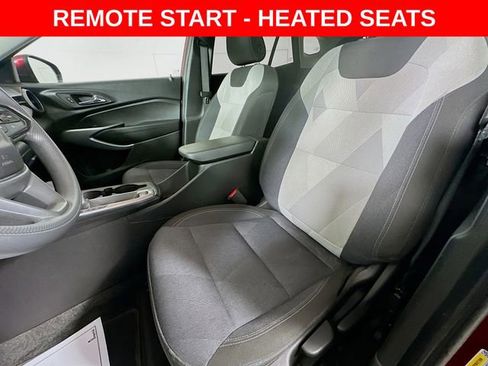 Used 2024 Chevrolet Trax LS w/ LS Convenience Package image 21