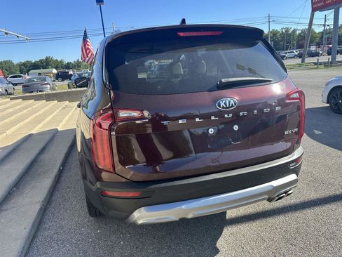 Used 2021 Kia Telluride EX w/ EX Premium Package FWD image 10