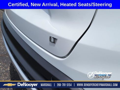 Used 2025 Chevrolet Trax LT w/ Driver Confidence Package FWD image 24