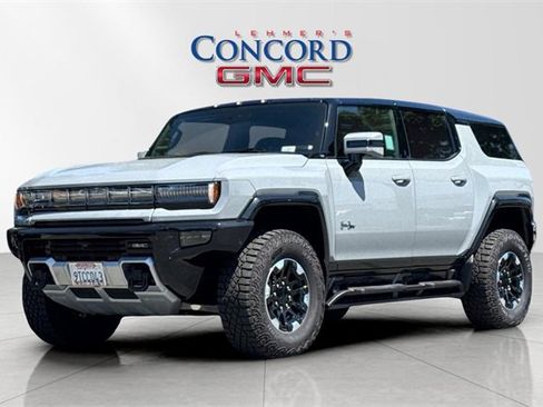 Used 2024 GMC Hummer EV 2X w/ Extreme Off-Road Package image 8
