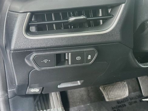 Used 2025 Kia K4 FWD image 17