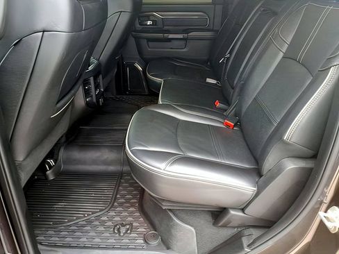 Used 2024 RAM 3500 Limited AWD/4WD image 21