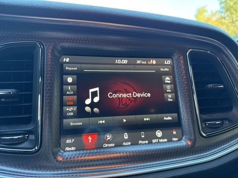 Used 2018 Dodge Challenger SRT Hellcat image 27