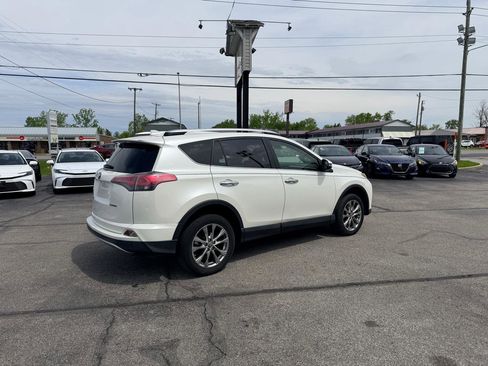 Used 2016 Toyota RAV4 Limited FWD image 7