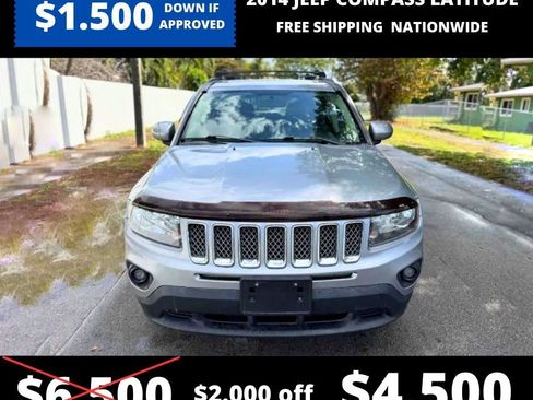 Used 2014 Jeep Compass Latitude image 2