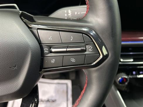 Used 2024 Chevrolet Traverse RS w/ LPO, Floor Liner Package image 19