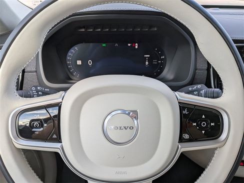 New 2026 Volvo XC90 T8 Ultra w/ Protection Package Premier image 37