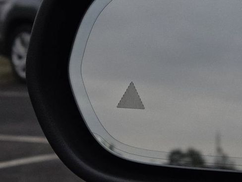 Used 2025 Mercedes-Benz CLA 250 4MATIC image 10