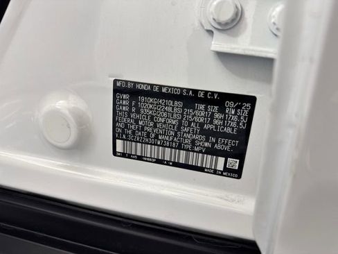 Certified 2026 Honda HR-V LX image 37