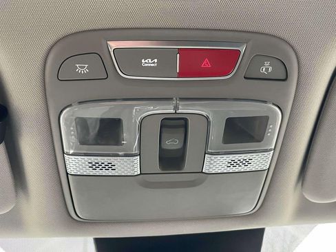 Used 2023 Kia Telluride EX w/ EX Captain's Chair Package image 28