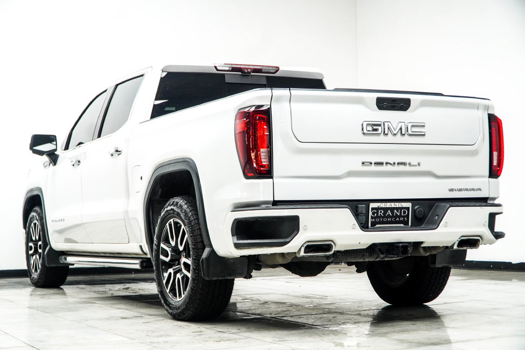 Used 2021 GMC Sierra 1500 Denali w/ Denali Ultimate Package AWD/4WD image 14