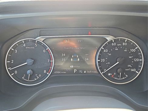 Used 2026 Nissan Rogue SV AWD/4WD image 26