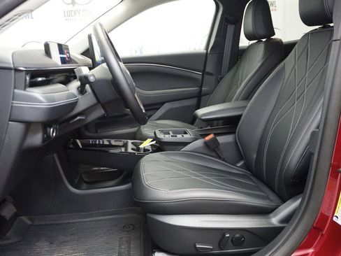 Used 2025 Ford Mustang Mach-E Select w/ Interior Protection Package image 13