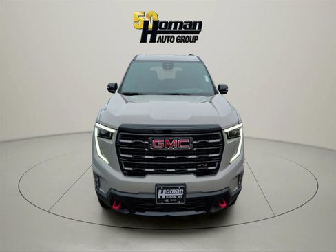 New 2026 GMC Acadia AT4 w/ Luxury Package image 8