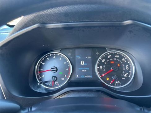 Used 2022 Toyota RAV4 LE image 29