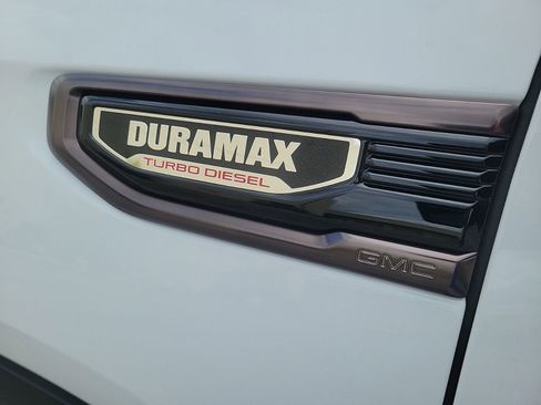 New 2026 GMC Sierra 1500 AT4X AWD/4WD image 9