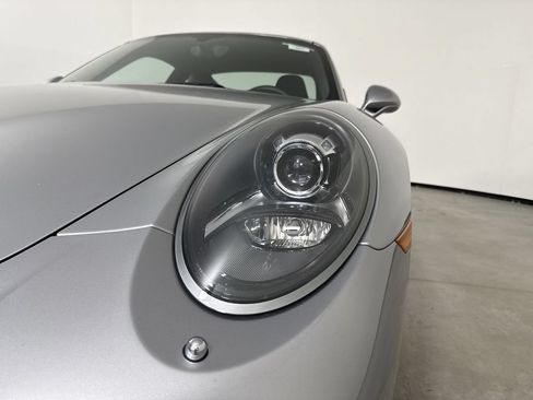 Certified 2017 Porsche 911 Carrera S RWD image 11