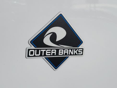 Used 2024 Ford Bronco Sport Outer Banks w/ Tech Package image 8