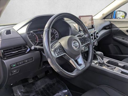 Used 2020 Nissan Sentra SV image 10
