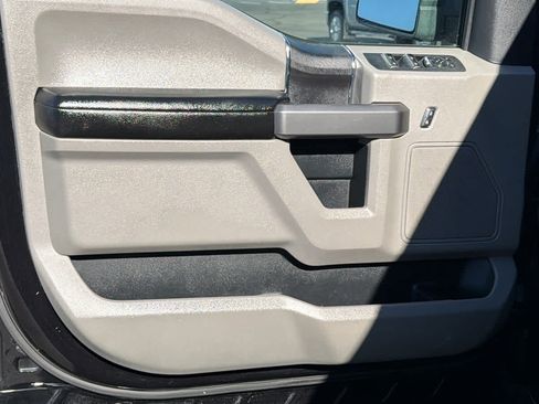 Used 2020 Ford F150 XLT AWD/4WD image 23