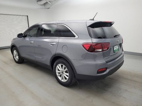 Used 2020 Kia Sorento LX FWD image 3