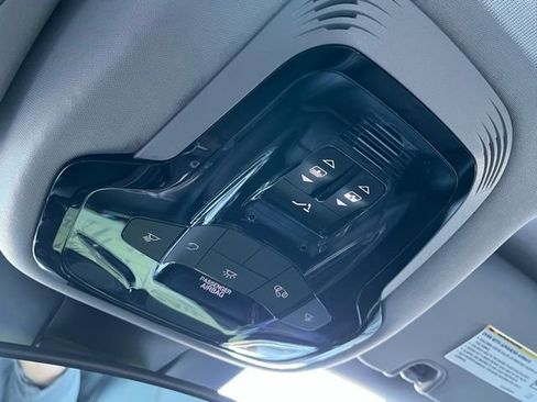 Used 2017 Alfa Romeo Giulia Ti image 38