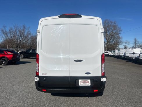 Used 2020 Ford Transit 250 Medium Roof image 8