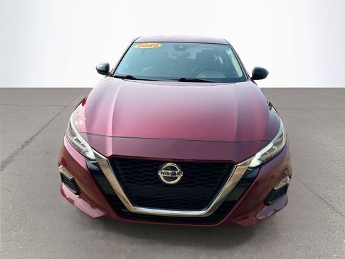 Used 2020 Nissan Altima 2.5 SR FWD image 9