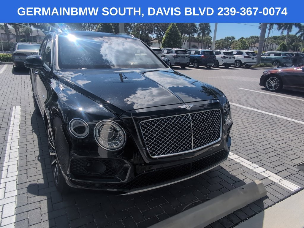 Used 2017 Bentley Bentayga AWD/4WD image 6