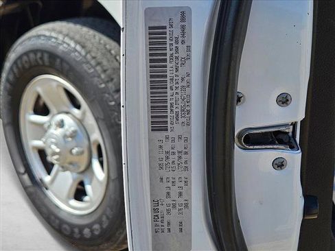 Used 2017 RAM 3500 Tradesman image 22