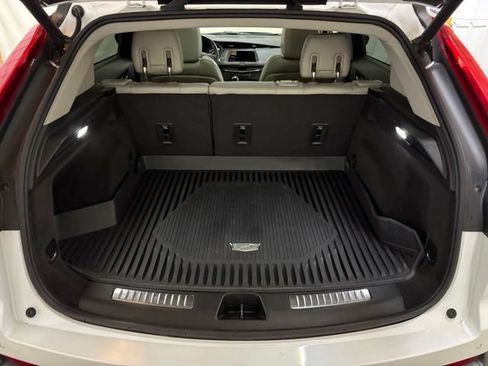 Used 2023 Cadillac XT4 Premium Luxury w/ Technology Package AWD/4WD image 13