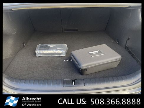 Used 2025 Genesis G70 2.5T w/ Sport Prestige Package image 15