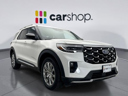 Used 2025 Ford Explorer Platinum image 7