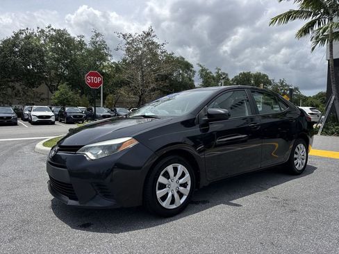 Used 2014 Toyota Corolla LE FWD image 28