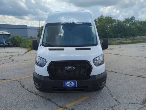 Used 2025 Ford Transit 250 148 High Roof AWD image 3