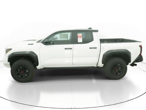 New 2026 Toyota Tacoma TRD Pro AWD/4WD image 3