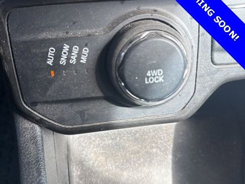 Used 2022 Jeep Renegade Latitude image 23