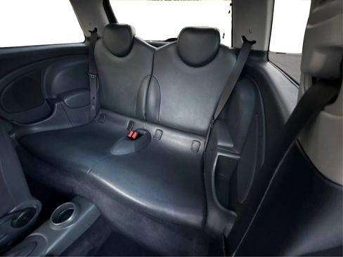 Used 2004 MINI Cooper S FWD image 10