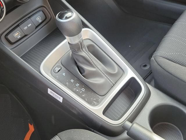 New 2026 Hyundai Venue SE FWD image 13