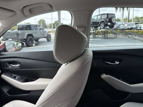 Used 2024 Honda Accord EX image 12