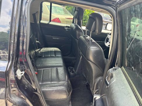 Used 2011 Jeep Patriot Latitude w/ Sun/Sound Group image 17